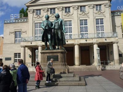 Weimar - Goethe und Schiller-Denkmal